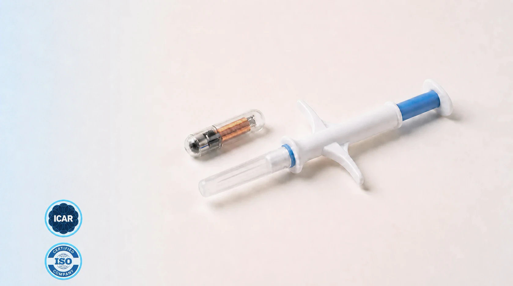 AnyVet 마이크로칩과 전용 주입기, ICAR 및 ISO 원형 배지